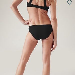 Athleta clean, medium swim bottom